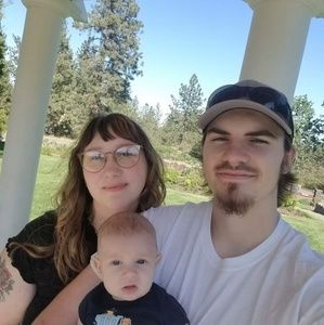 Meet your Posher, Kenzie